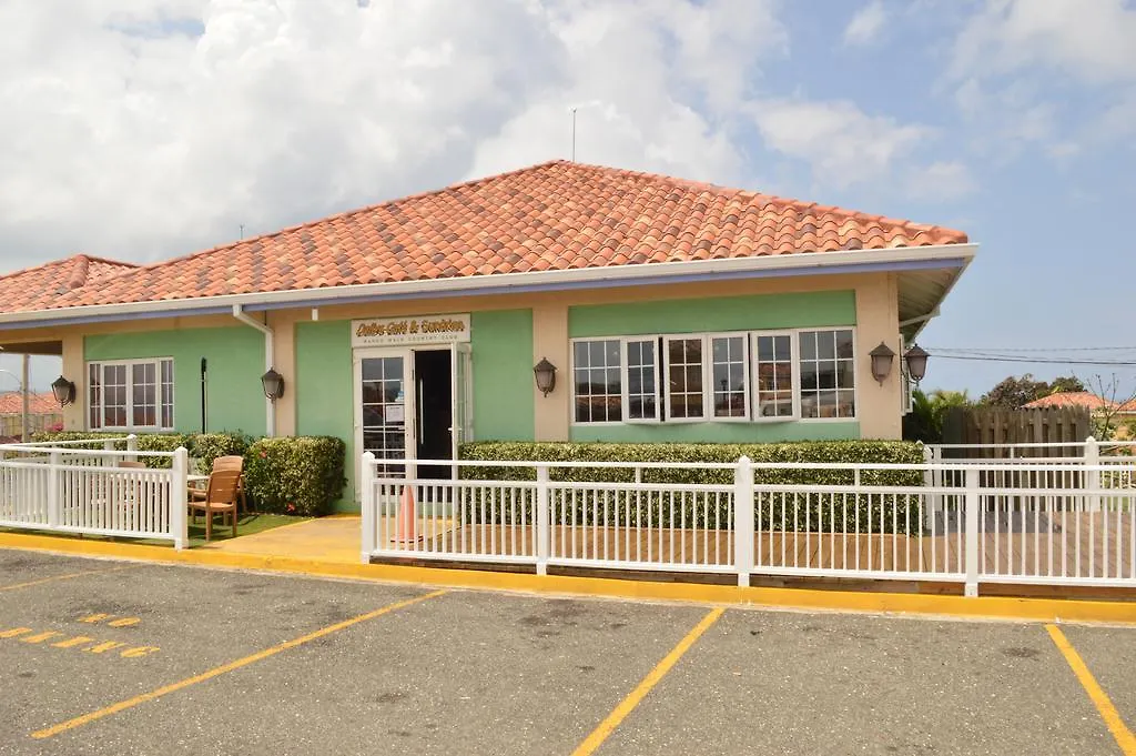 Mango Walk Country Club Suites Montego Bay 0*,