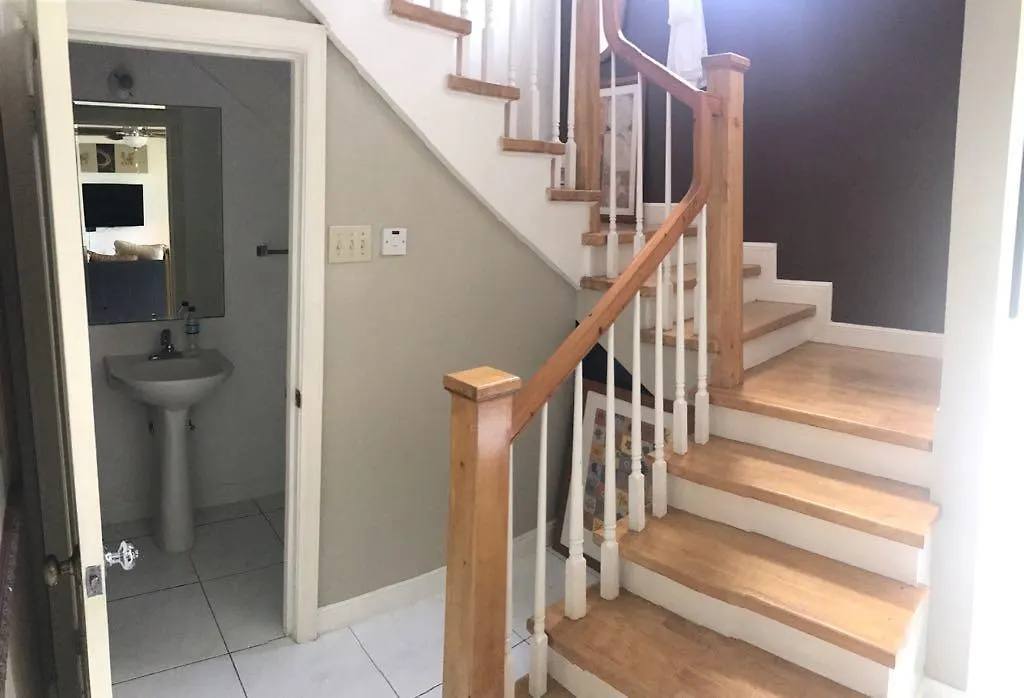 Mango Walk Country Club Suites Montego Bay Apart-hotel